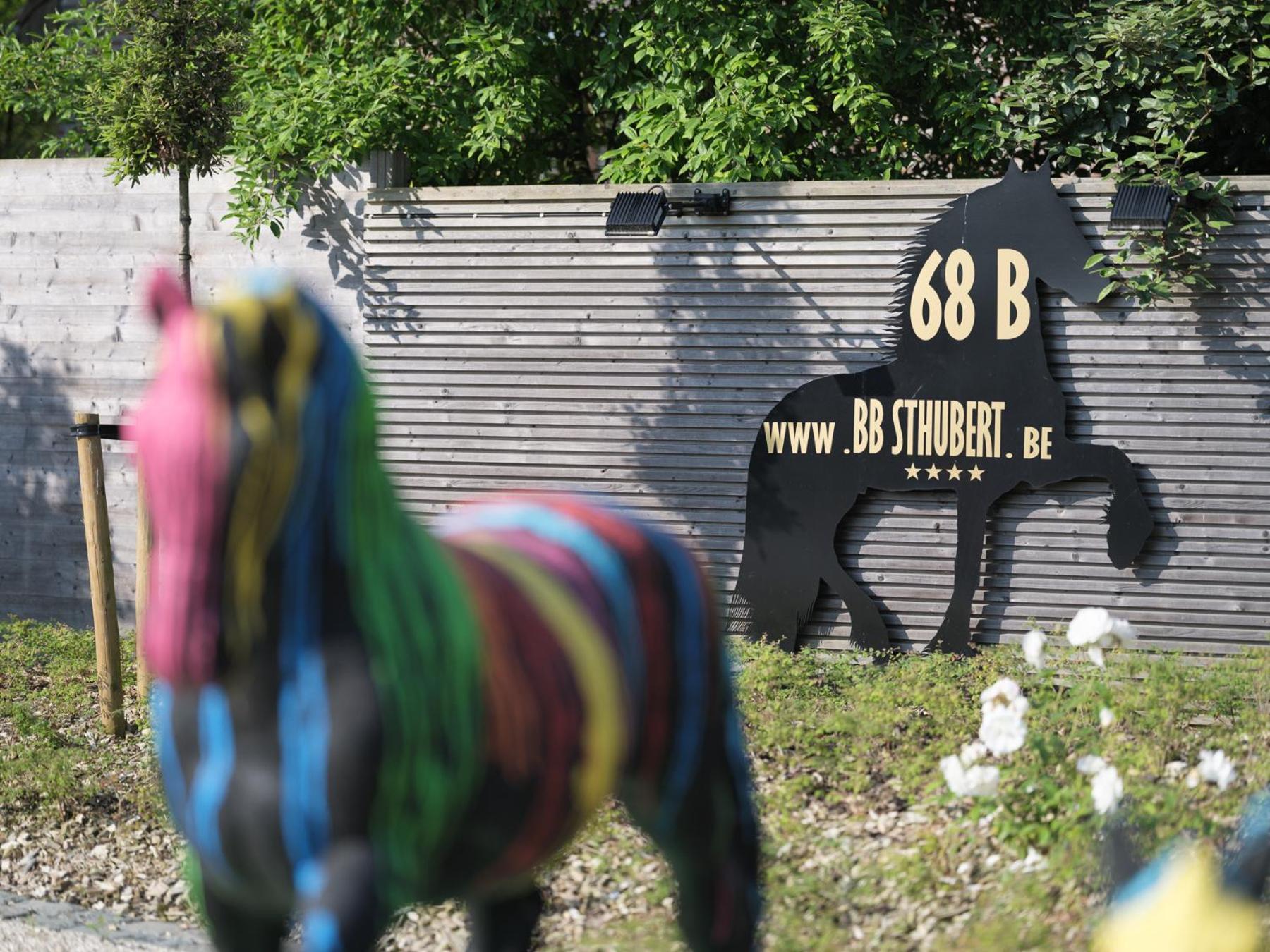 B & B St-Hubert Sint-Martens-Lennik Exterior photo